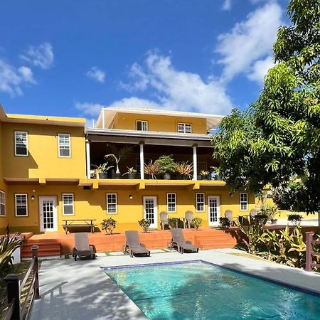 Tropical Apartments Tobago สการ์โบโร ภายนอก รูปภาพ