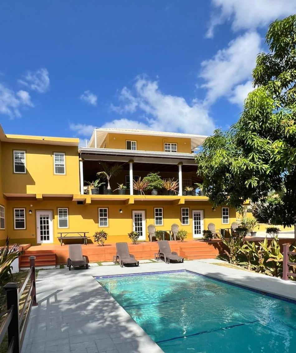 Tropical Apartments Tobago สการ์โบโร ภายนอก รูปภาพ